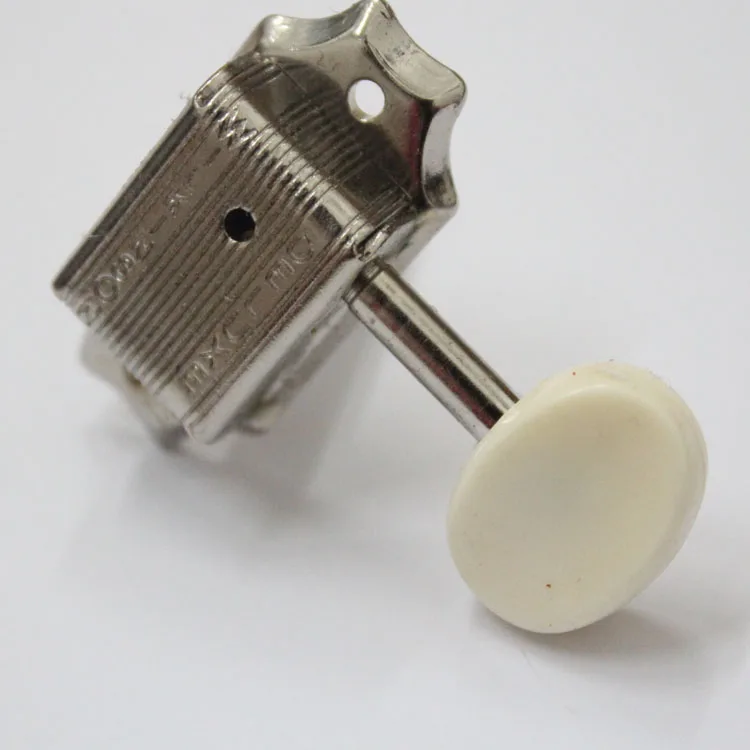 Deluxe Vintage Style electric guitar tuners Nickel