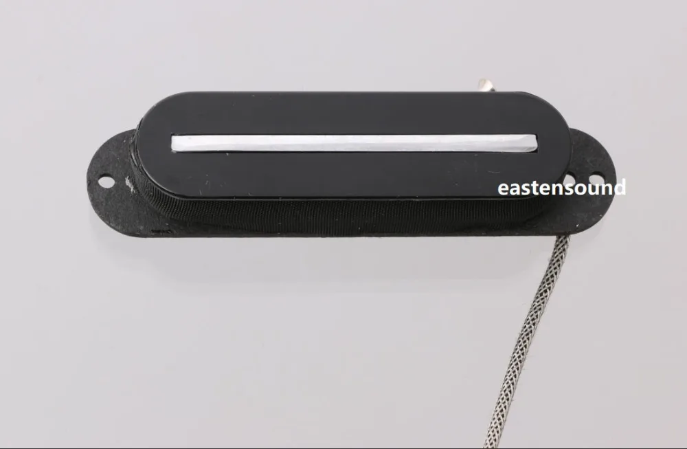 Track single coil pickup in black